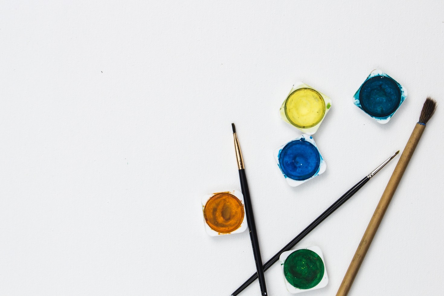 Exploring the World of Specialty Art Materials